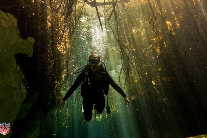 Discovery Scuba Diving - Infinity 2 Diving and the small-group vibe near La Veleta